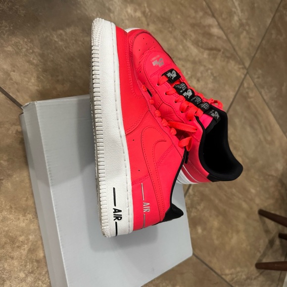 2020 Nike Air Force 1 LV8 3(GS) - Picture 5 of 9
